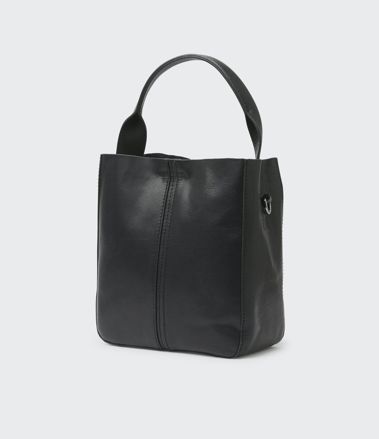 5268_e5d095e171-114830001_02-original