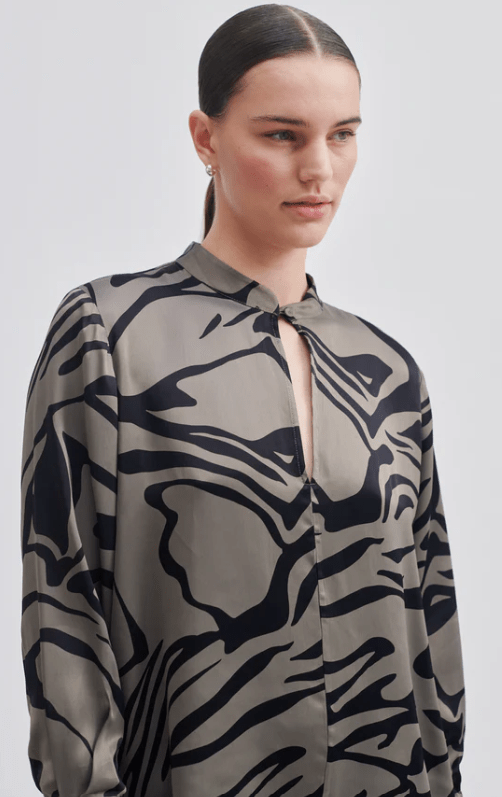 second female blus zebra blouse viskos mönster