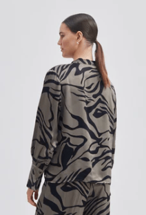 second female blus zebra blouse viskos mönster