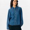 23046914_MediumBlueDenim_003 object frame skjorta denim långärm tryckknapp tencel 26046914
