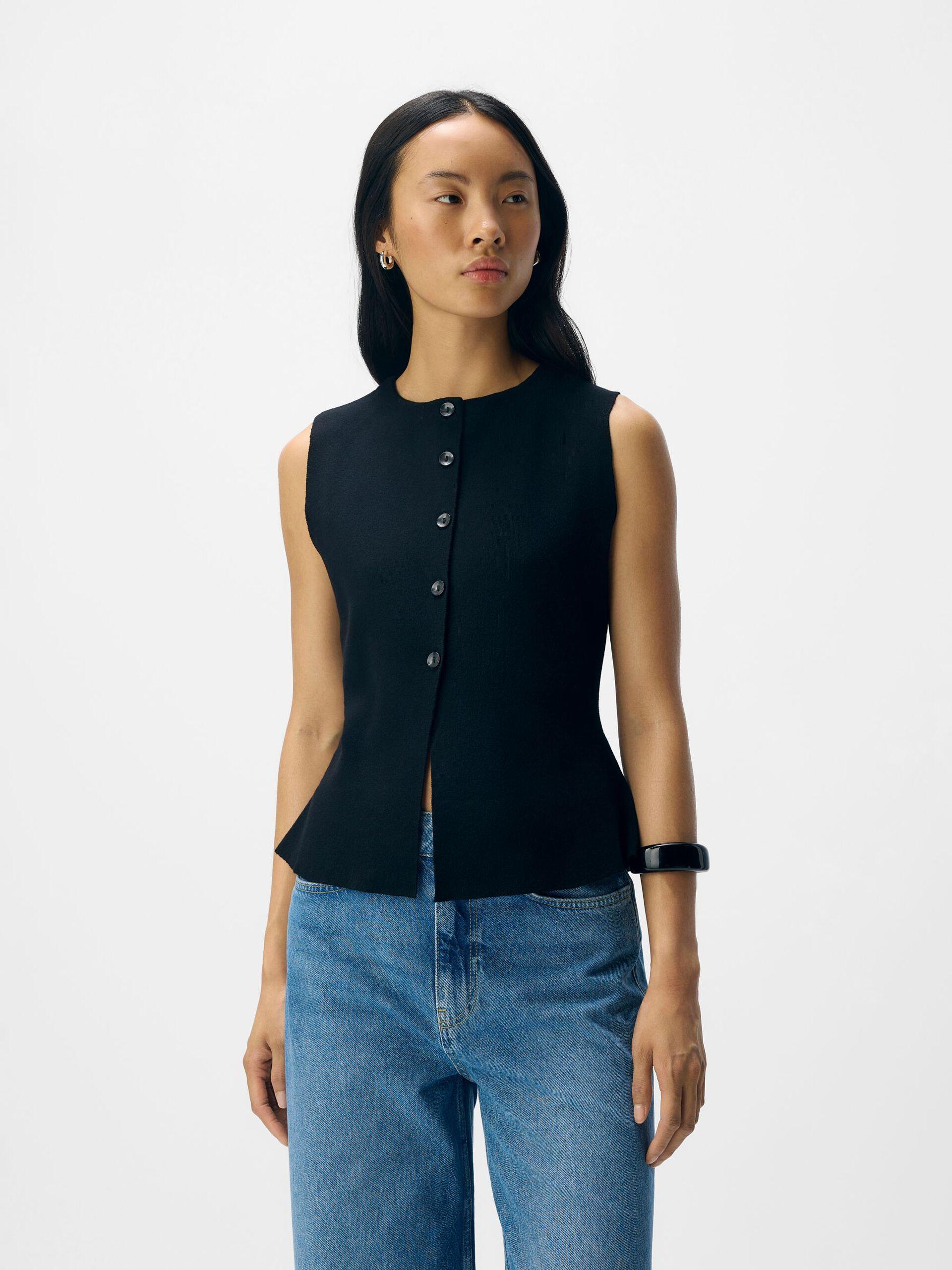 object reynard stickad väst mjuk knappar 23048136