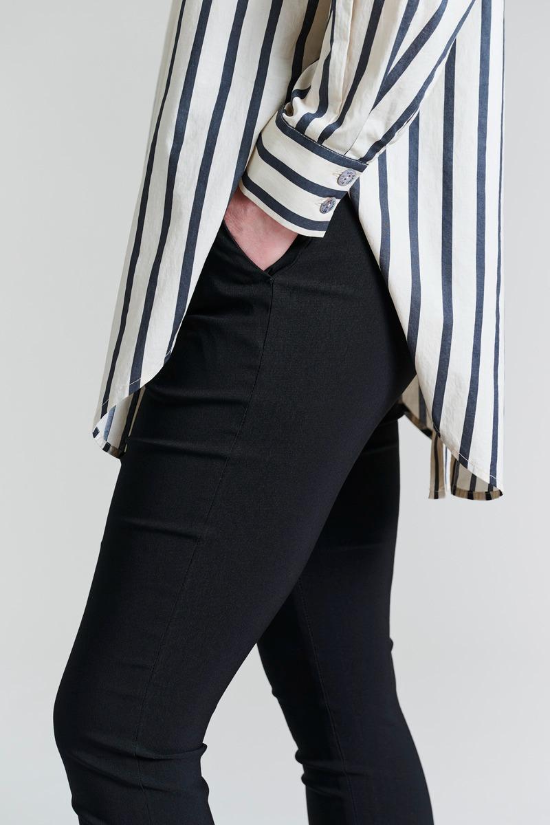 bitte kai rand pirate stripe shirt knappar baktill 14723