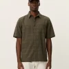 1001349-522-olive-night-green-0867-1 les deux charlie skjorta kortärm del av set bomull 1001349