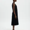 selected femme luisa linneklänning ärmlös v-neck midilängd 16100472