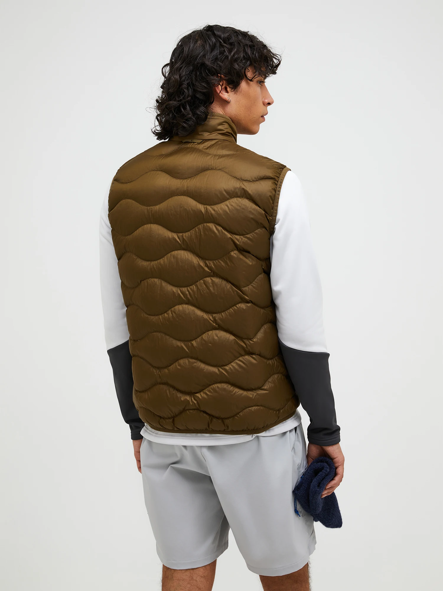 peakperformance helium vest dun lättvikt G79842