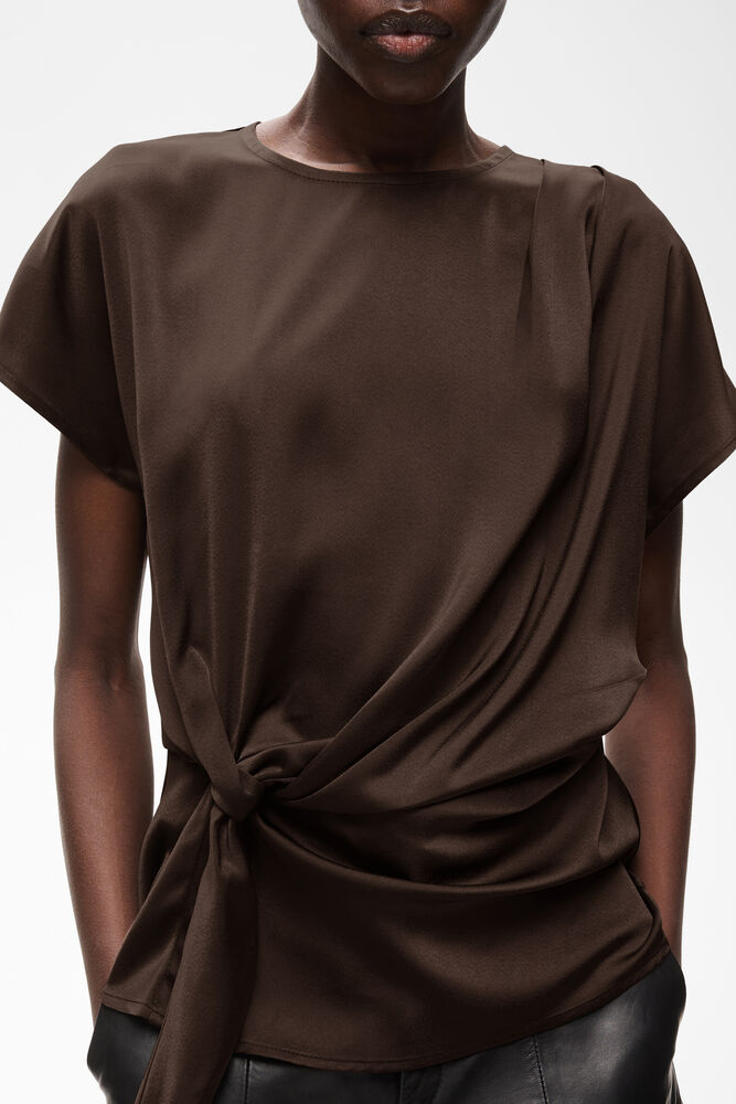 inwear satin top siden blank knyt kortärm30113427